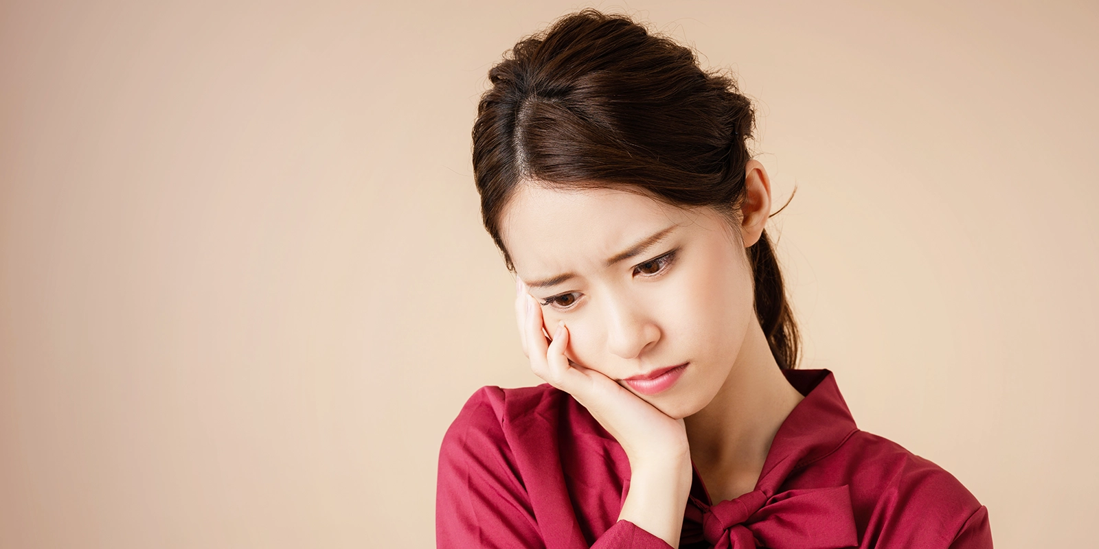 歯ぎしりの原因とリスク因子